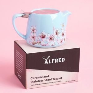 Alfred Teapot